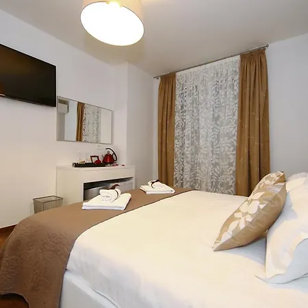 Guest house Lipotica Luxury