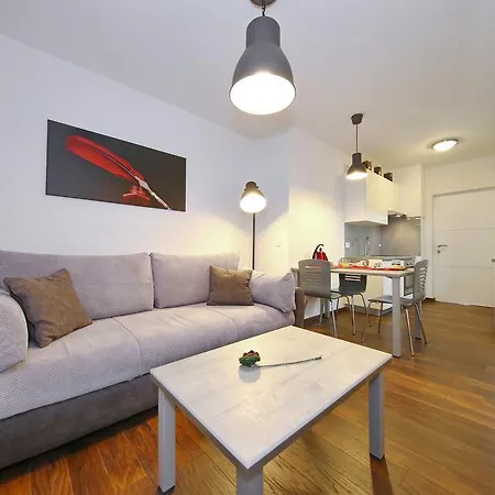 Lipotica Luxury Guest house 4*