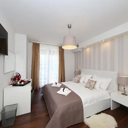 Lipotica Luxury Affittacamere Zara