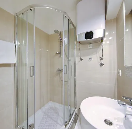 招待所 立波提卡豪华公寓 4*