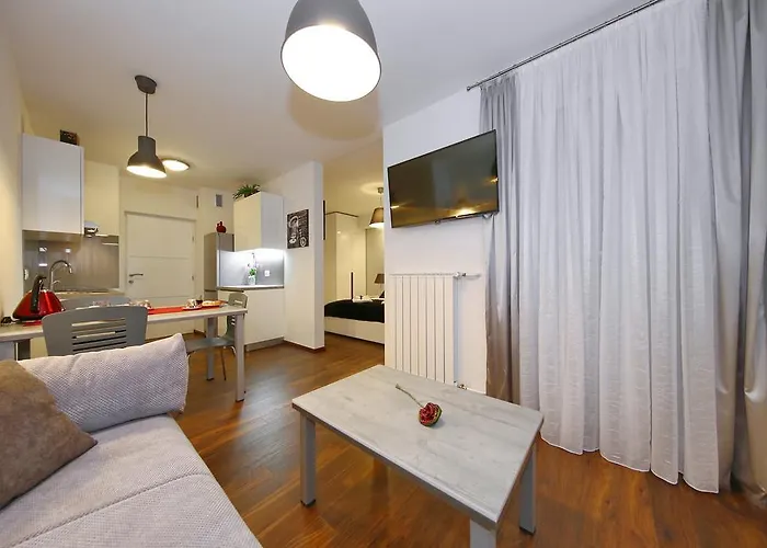 立波提卡豪华公寓 招待所